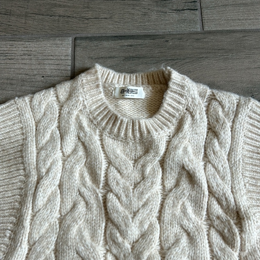 4th and reckless cable knit sweater vest - Picture 2 of 4